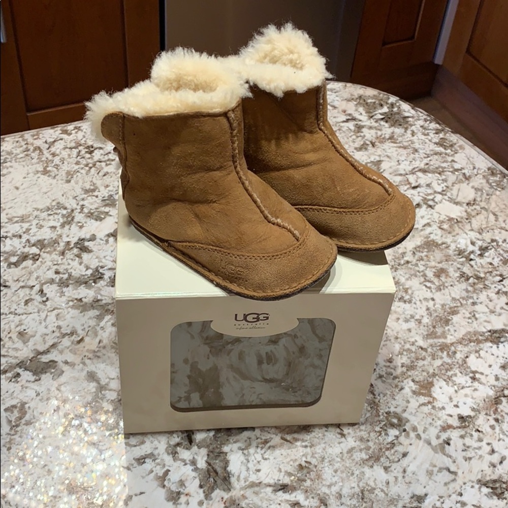 UGG infants.